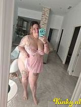 Ernestina - I provide online service and alsoin Rotterdam