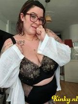 sofía-virtual-sex-via-kinky-68d021acc6c1e00013da97f7