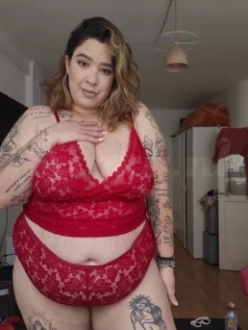 ernestina-virtual-sex-via-kinky-69d4f72b758181001393e086