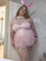 Ernestina - Want a video call or a really hot video?