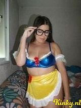 Salvadora - Spanish girl makes video calls, videos and chats