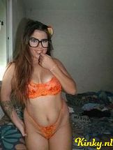 salvadora-virtual-sex-via-kinky-68aee174aab67a0013524e83