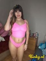 salvadora-virtual-sex-via-kinky-69987a912ef8b400127ca321