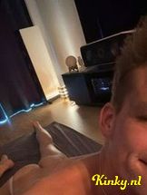 mil-escort-via-kinky-6997be788abe7d0014b4fda2