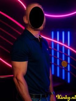 mike-escort-via-kinky-68b01a3e939e3f0013568684