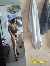 roxi-prive-ontvangst-via-kinky-68a72f511e6b270013807c6b