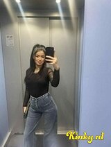 Alessya - Escort