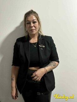 rose-escort-via-kinky-68a83a9c1e6b270013807def