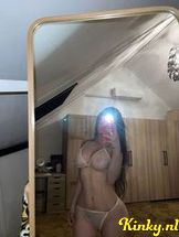 camila-escort-via-kinky-68f6544c5a625a00138a9ec5