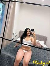 daniëla-escort-via-kinky-68f8c10cc0682f0013e00442