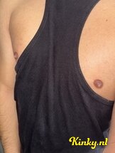 adam-escort-via-kinky-68a86fa27266d20013b95767