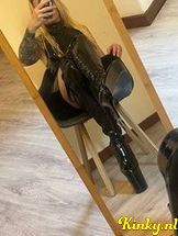 diana-bdsm-via-kinky-6928490f695ee80013909f13