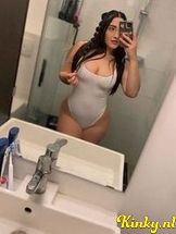 samantha-escort-via-kinky-6907c341c0682f0013e01c72