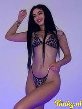 selena-escort-via-kinky-68adbf707266d20013b95e5c