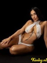 ivonne-prive-ontvangst-via-kinky-68adbd4a96f0c8001370d767