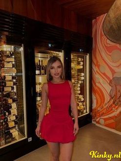 megan-prive-ontvangst-via-kinky-68b06eecc6b8b100141b4c4e