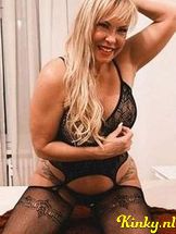 michele-escort-via-kinky-68b0651a939e3f0013568808