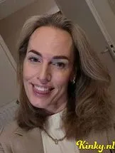 fleur-escort-via-kinky-68b08fb7c6b8b100141b4c9b