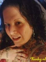 sarifah-virtual-sex-via-kinky-691c5fd50e66ef00137b772a