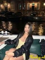 Sofia - Slim and natural body 