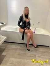 naomi-prive-ontvangst-via-kinky-6969090f700a7c0013be394c