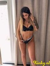 raisa-escort-via-kinky-690c839ac0682f0013e02509