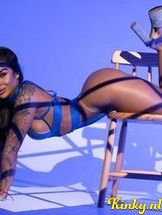 rubi-prive-ontvangst-via-kinky-68b9cab39ee34c00133ca042