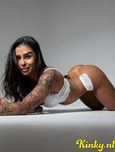 rubi-prive-ontvangst-via-kinky-68b9cab5c6b8b100141b57f9