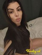 Julia - Top brunette naughty sweet julia 