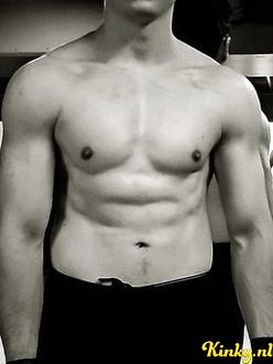 artur-escort-via-kinky-68c1480a4884f30013e88221