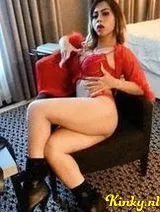 Cindy - Half Thaise, half Nederlandse – binnen handbereik