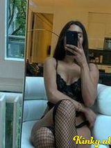 Kiara -  Full Service