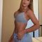 abril-prive-ontvangst-via-kinky-68bae3bc939e3f001356947e