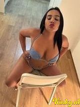 Juliana - It's my first time here, My pussy small come