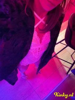 elisabeth-prive-ontvangst-via-kinky-698c77d938a25c0012d33aff