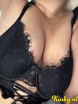 lina-escort-via-kinky-68bfe8cec6b8b100141b5e89