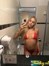 kitty-prive-ontvangst-via-kinky-68ee644c918ef4001394493f