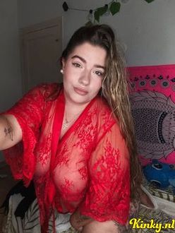 yumara-virtual-sex-via-kinky-68deef052f74810013c84589