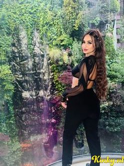 sara-prive-ontvangst-via-kinky-68bee970c6b8b100141b5d6d