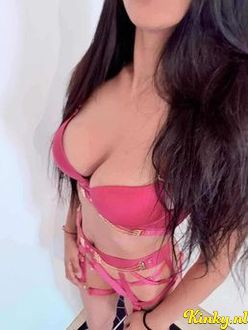 isabella-escort-via-kinky-68c11fc47e9b92001310886f