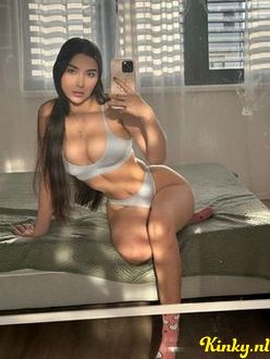 luna-escort-via-kinky-68c2b43a918ef40013940fb6