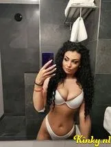 isabella-escort-via-kinky-68e80aa0034a850013eab32f