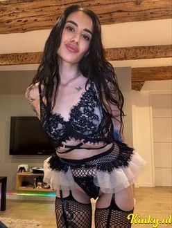 sabi-virtual-sex-via-kinky-68c1b837f6c6eb0013e5ce70