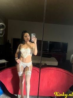 celeste-prive-ontvangst-via-kinky-68c2c554f6c6eb0013e5d055