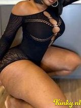 Thalía - the ebony
