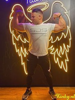 paulo-escort-via-kinky-68c61ed839a405001305cd87
