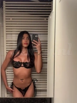 ashley-prive-ontvangst-via-kinky-68ced683918ef4001394244e
