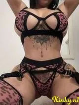 Martina - sexy, beautiful, hot , ready to please party girl