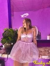 alahia-prive-ontvangst-via-kinky-6929037aa66e5800130ef426