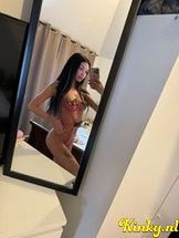 roxana-escort-via-kinky-68cab5e27e9b920013109a19